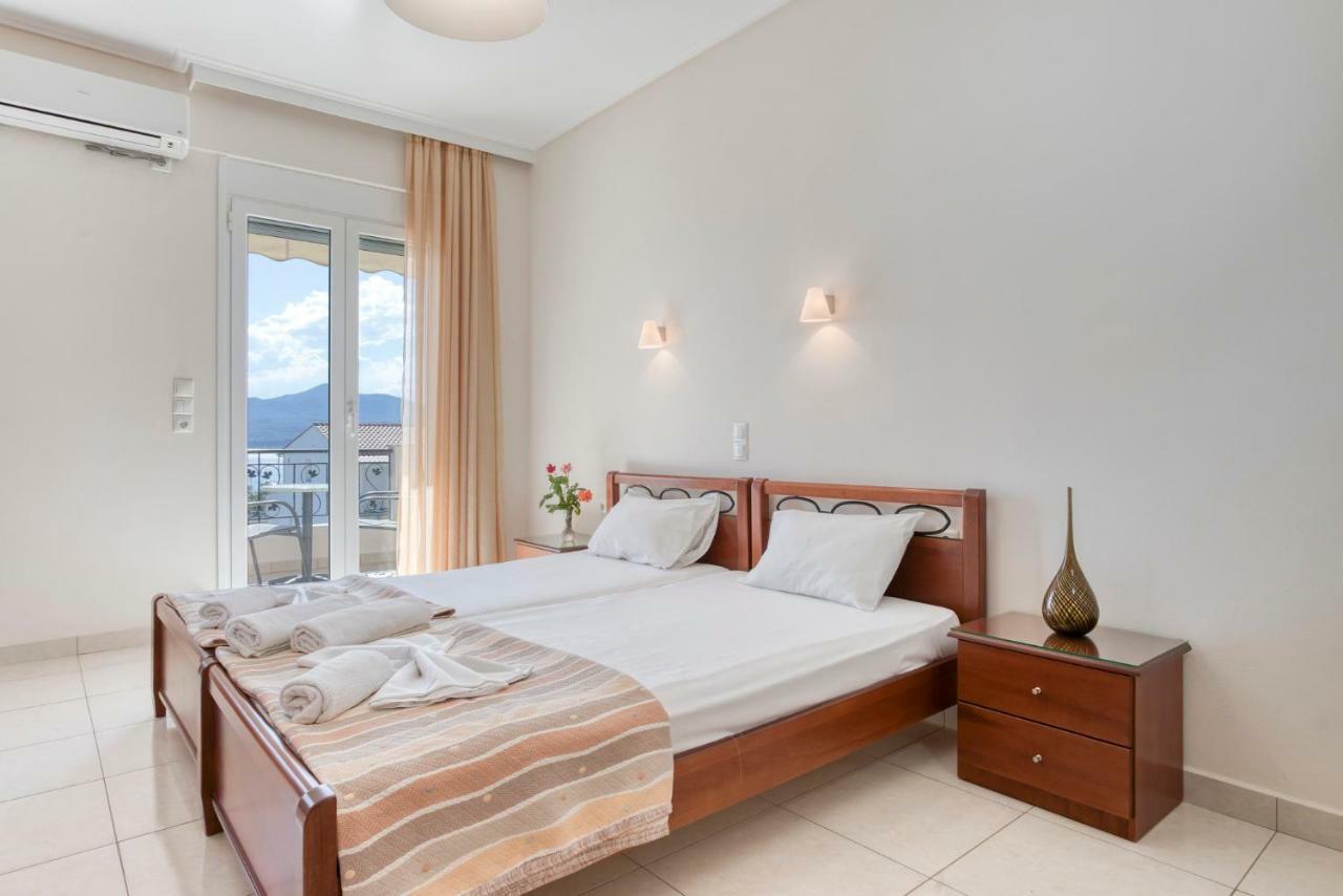 Niovi Luxury Apartments Loutra Edipsou  Extérieur photo
